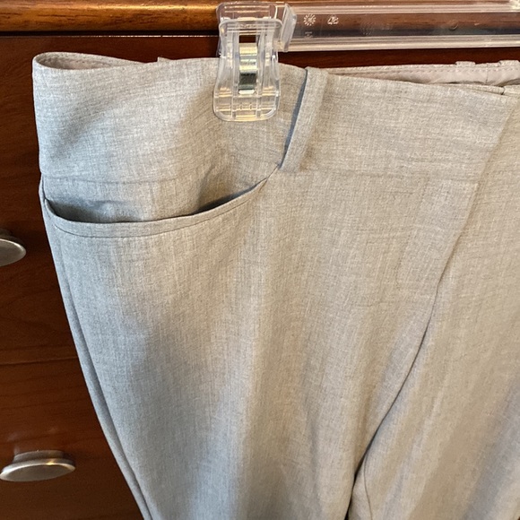 The limited collection-drew fit - never worn 🌸 bundle and save - Picture 2 of 6